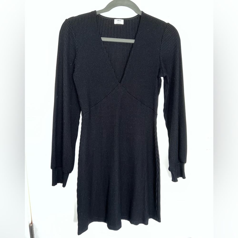 Aritzia | Wilfred little black dress